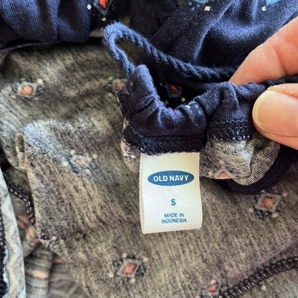 Old Navy high neck swing top sleeveless tassel tie in the back size S - Picture 9 of 13